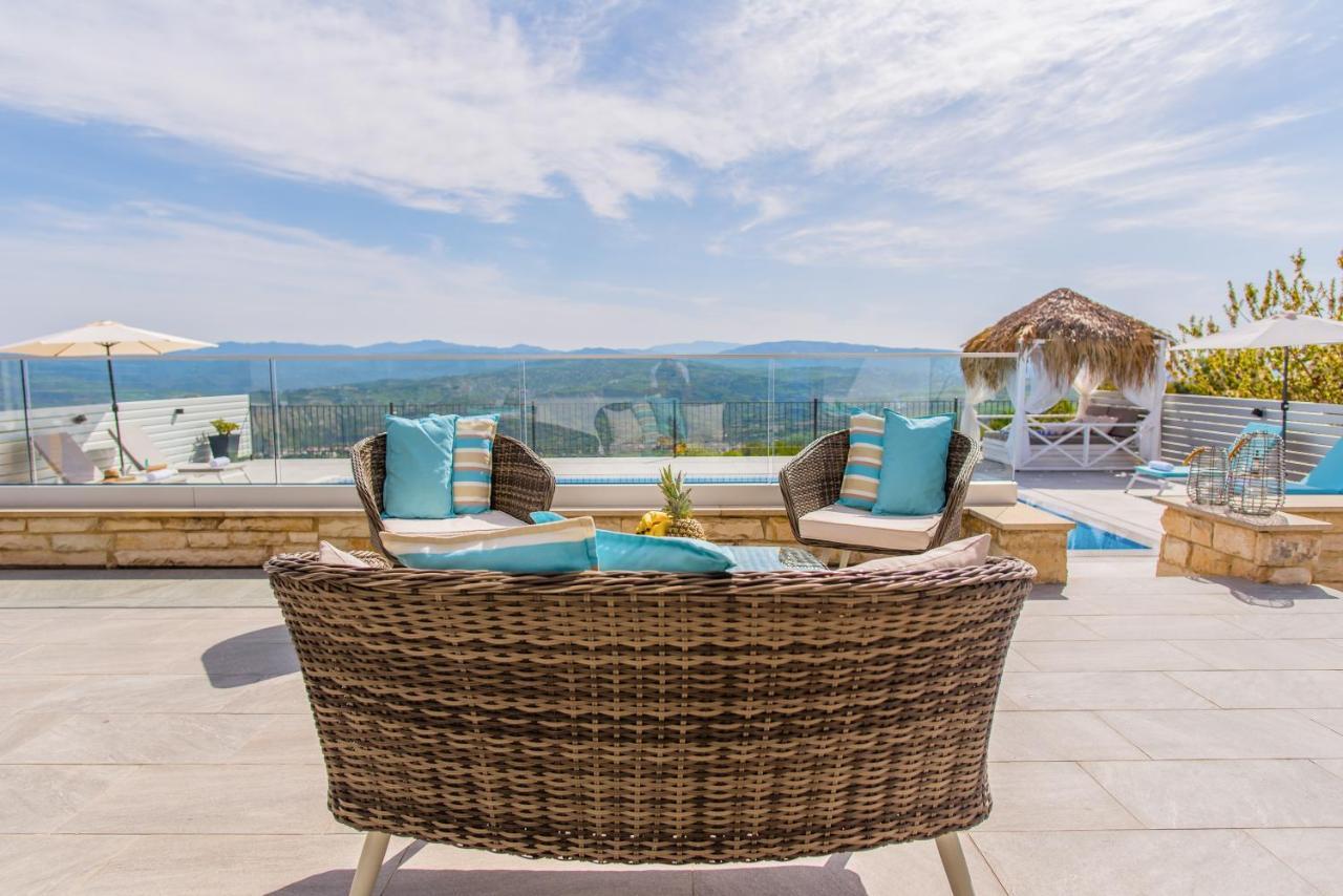 Alkiviades Villa Theletra Exterior photo