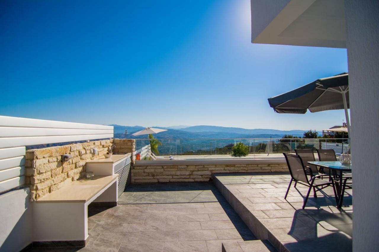 Alkiviades Villa Theletra Exterior photo